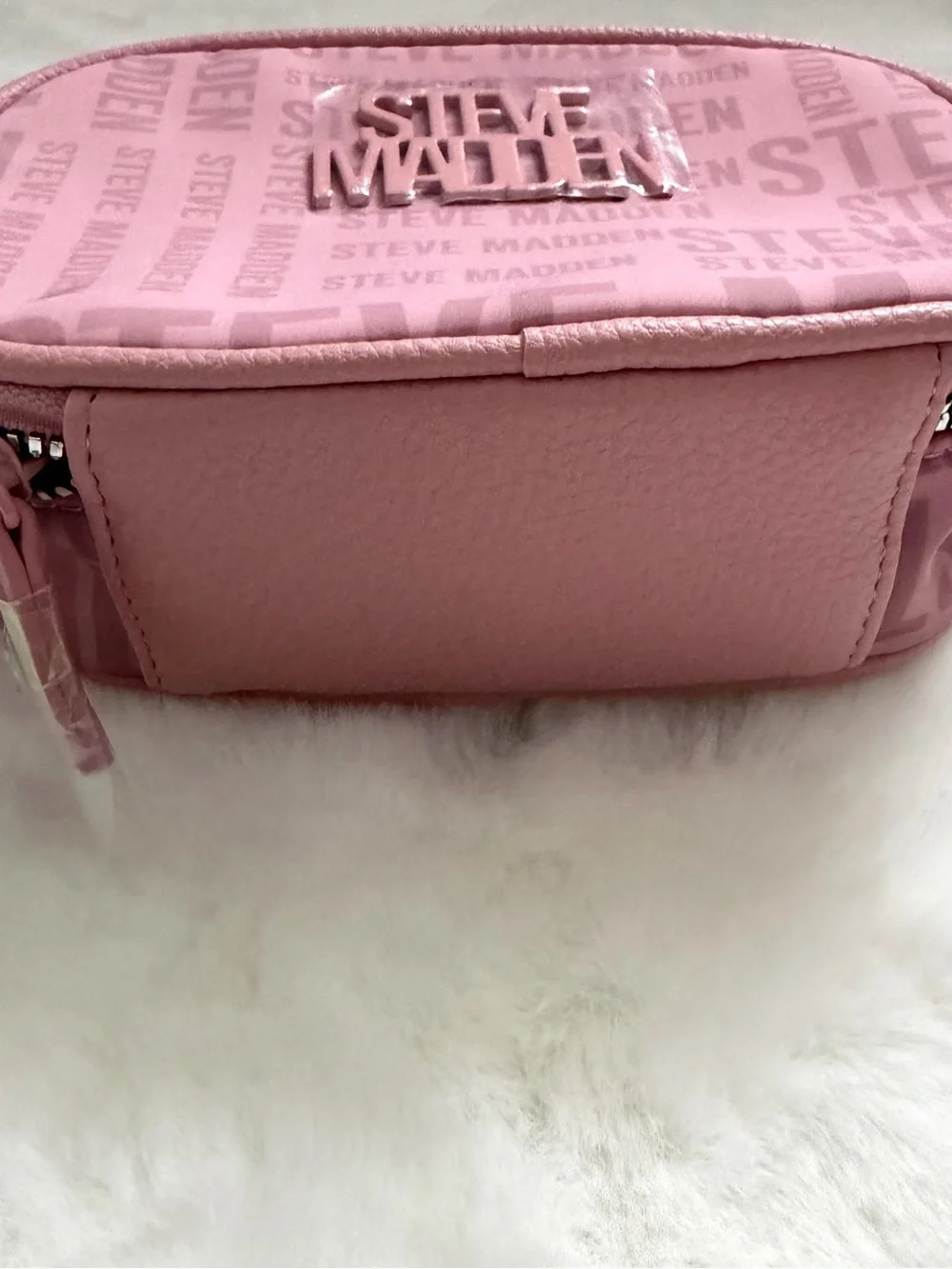 Steve Madden small travel